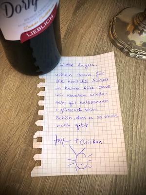 Tiny House, Urlaub mit Hund, Ferienhaus, Tanna, Thüringer Vogtland, Erholung, Wanderungen, Thüringer Schiefergebirge, Hunde entspannt, Natururlaub, Entspannung pur, Hunde-Paradies, Ausflugsziele Thüringen, Stammgäste, Naturerlebnis, Urlaub buchen, Urlaubsfotos, dankesschreiben