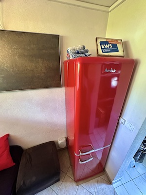kühl-gefrier-kombination, neu, barf, barfen geeignet, gefriervolumen 63 Liter, Kühlvolumen 81 Liter, leiser betrieb, flaschenablage, Bigbox